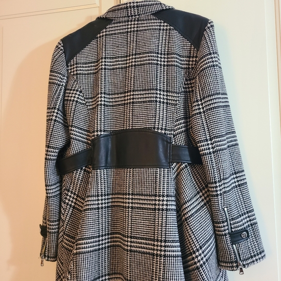 Guess houndstooth wool blend peacoat with pleather accents - Picture 10 of 14